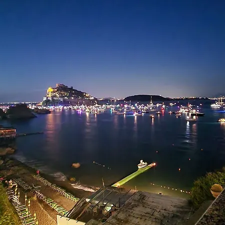 达玛丽亚酒店 伊斯基亚