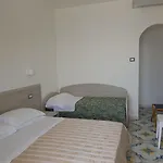 Da Maria Hotell 4*
